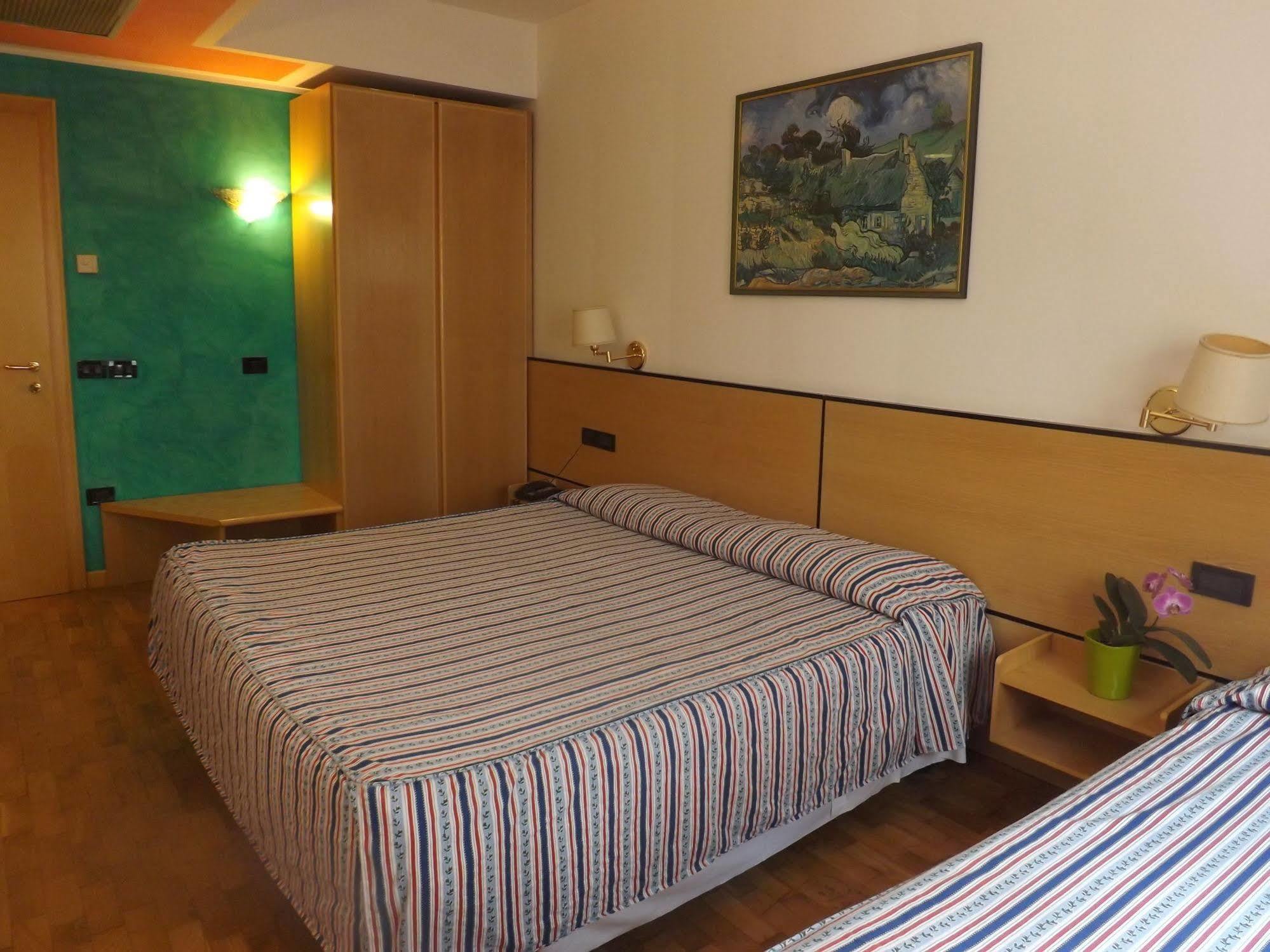 Hotel Damodoro بوردينوني المظهر الخارجي الصورة